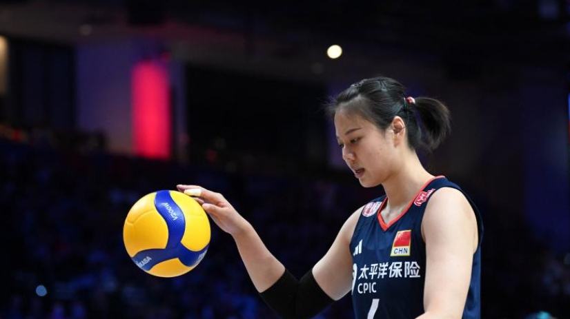 逆境奋起 永不言败 精神力量始终鼓舞中国女排