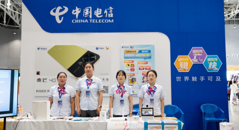 2025 驻马店新世界动漫游戏嘉年华圆满落幕 多家媒体点赞 “现象级文化盛宴”